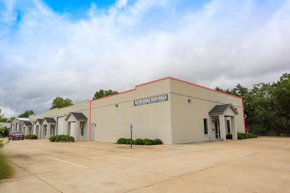 Climate Controlled Office Warehouse near I-12: 10221 Patriot Dr, Baton Rouge, LA 70816